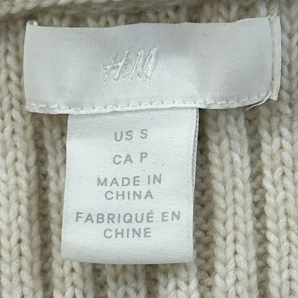 H&M Sweater Womens Small Beige Ruffle V Neck Ribbed Knit Pullover Top Cropped